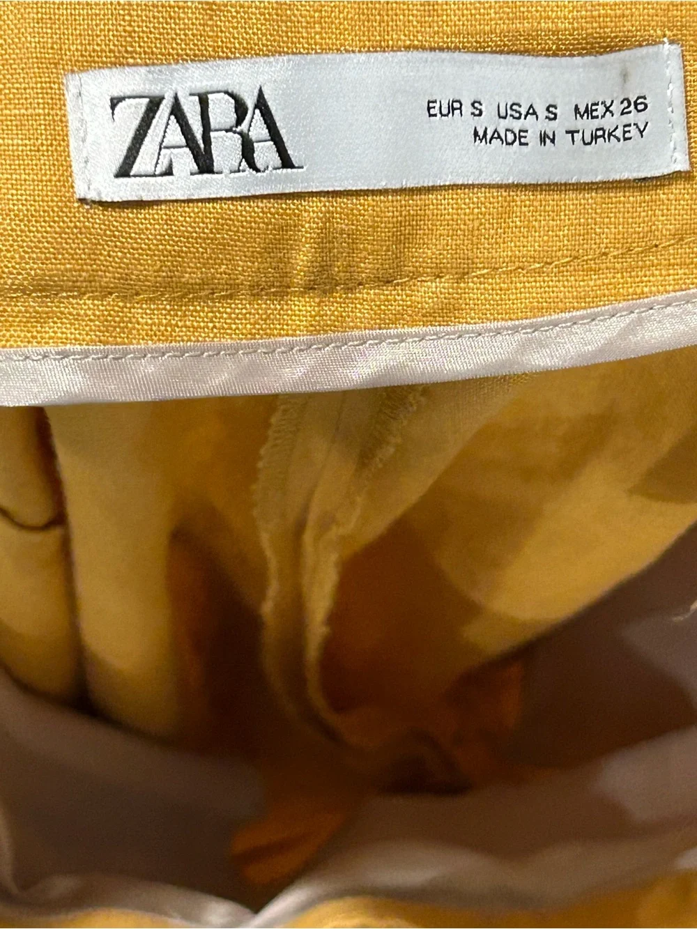 Zara 100% Linen Yellow Pleated Culottes Wide Leg , Small